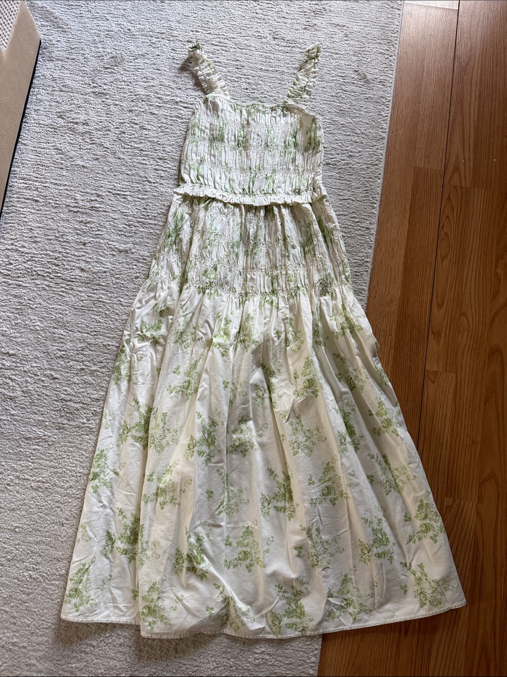 NWOT Universal Thread Smocked Floral Maxi Dress - Picture 3 of 6